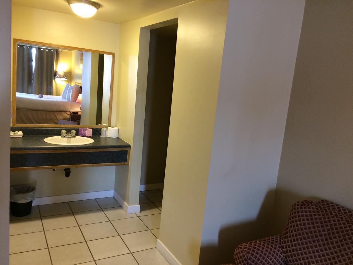 Motel Nice Inn Edmonton Edmonton
