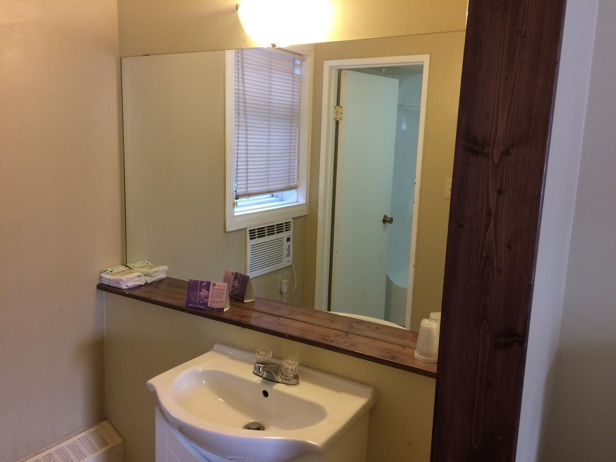 Nice Inn Edmonton 2*