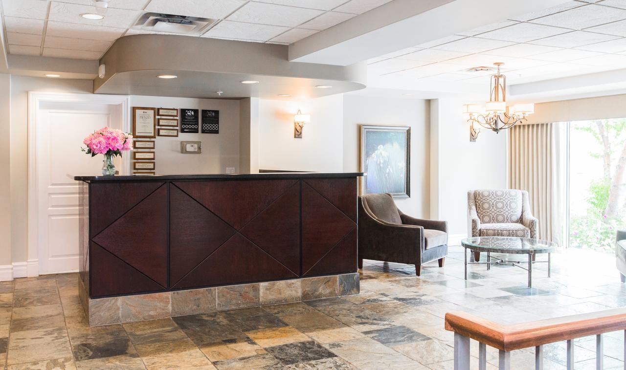 Canterra Hotel 3*