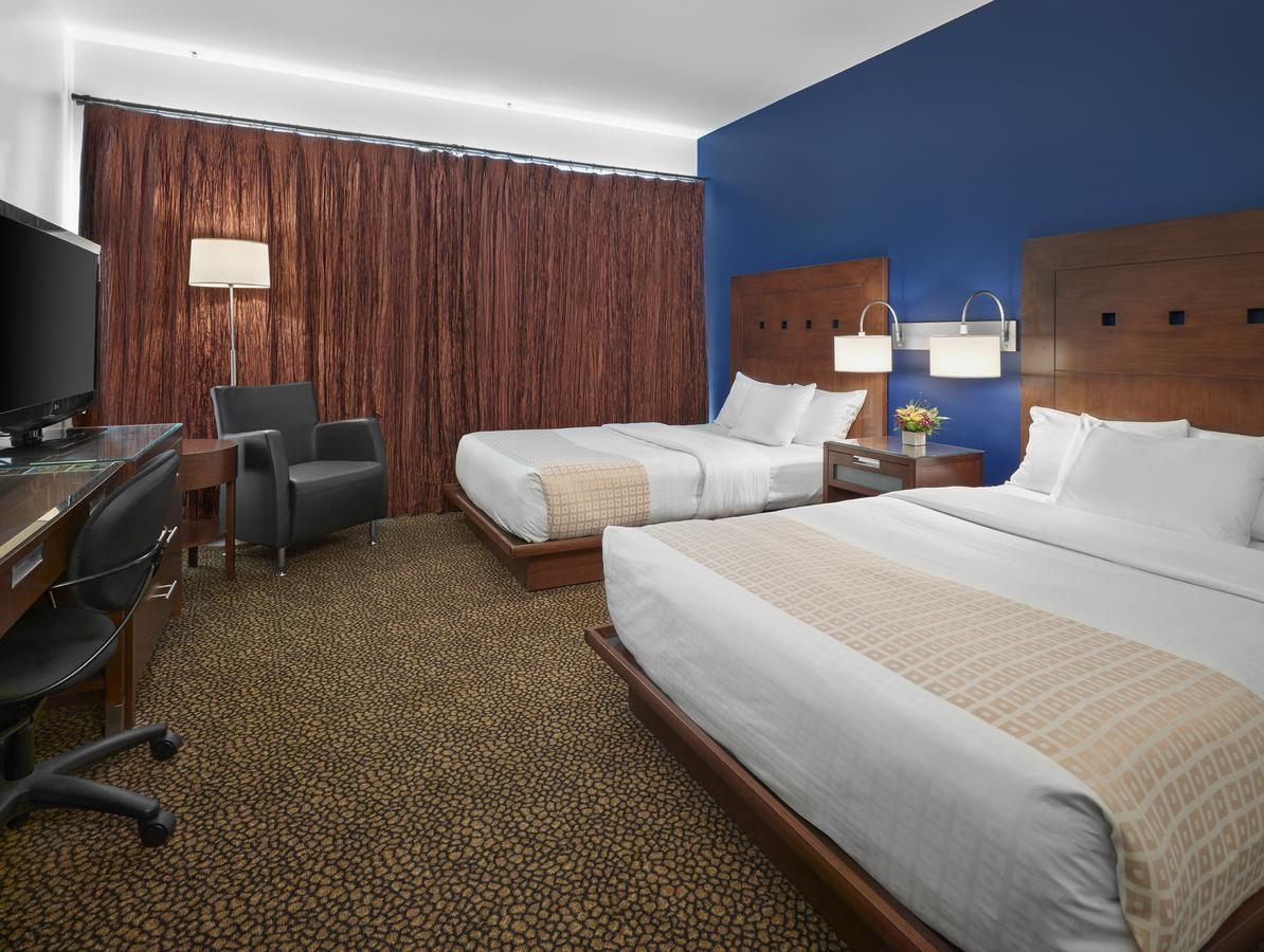 Hotel Metterra On Whyte 4*