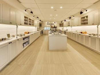 Doubletree By Hilton Downtown Hotel 4*
