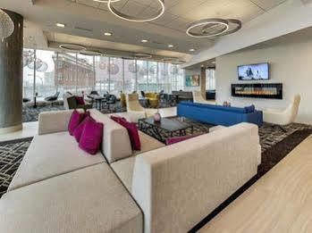 Doubletree By Hilton Downtown 4*