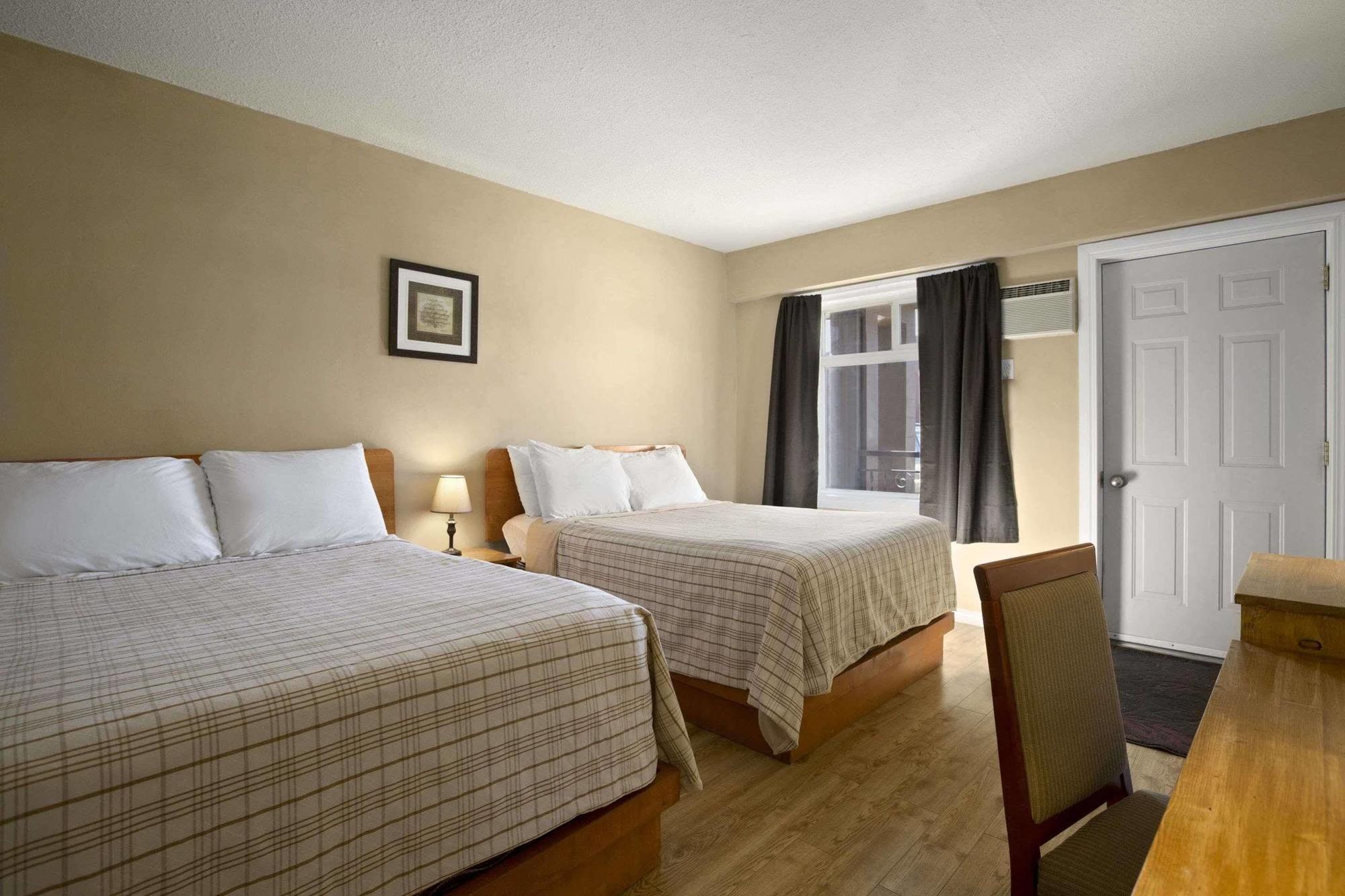 Motel Nice Inn Edmonton