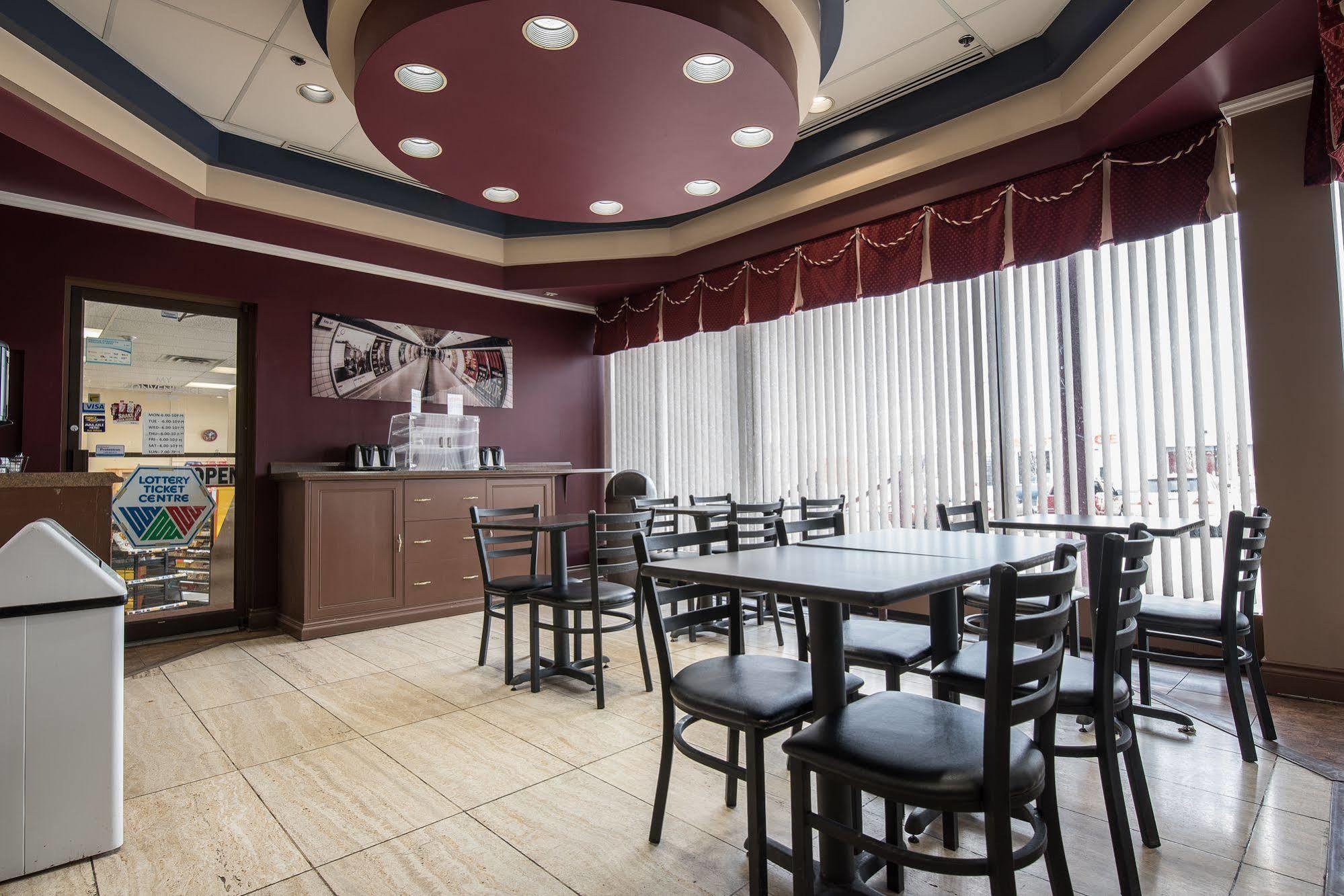 Argyll Plaza 2*