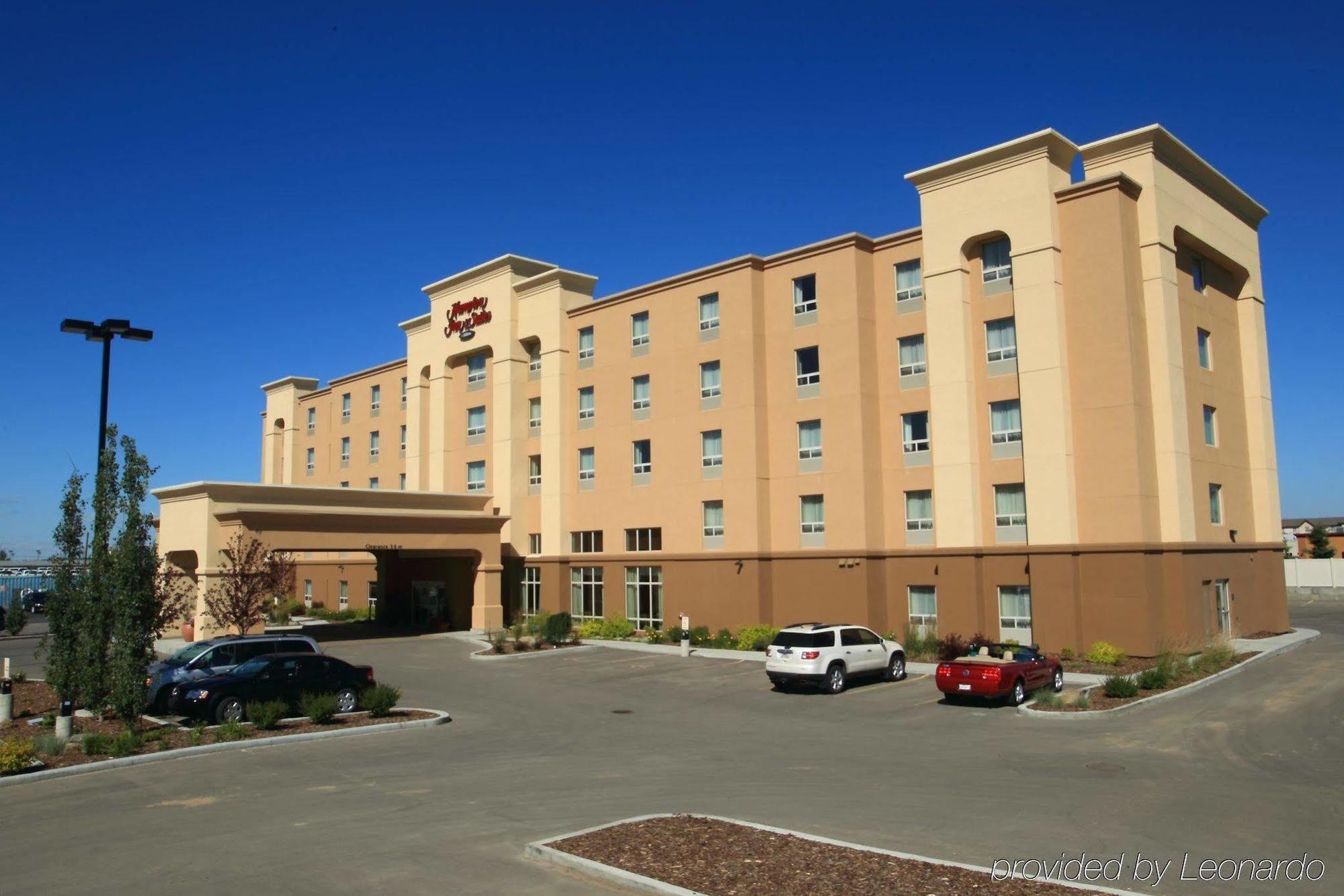 Hampton & Edmonton/west Hotel 3*
