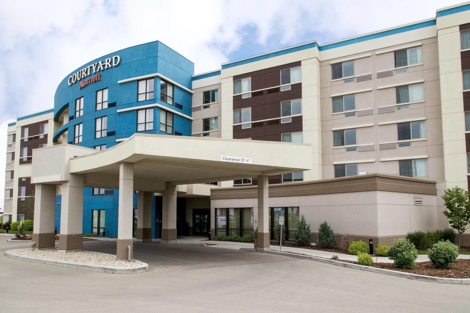 Courtyard By Marriott West 3* Edmonton