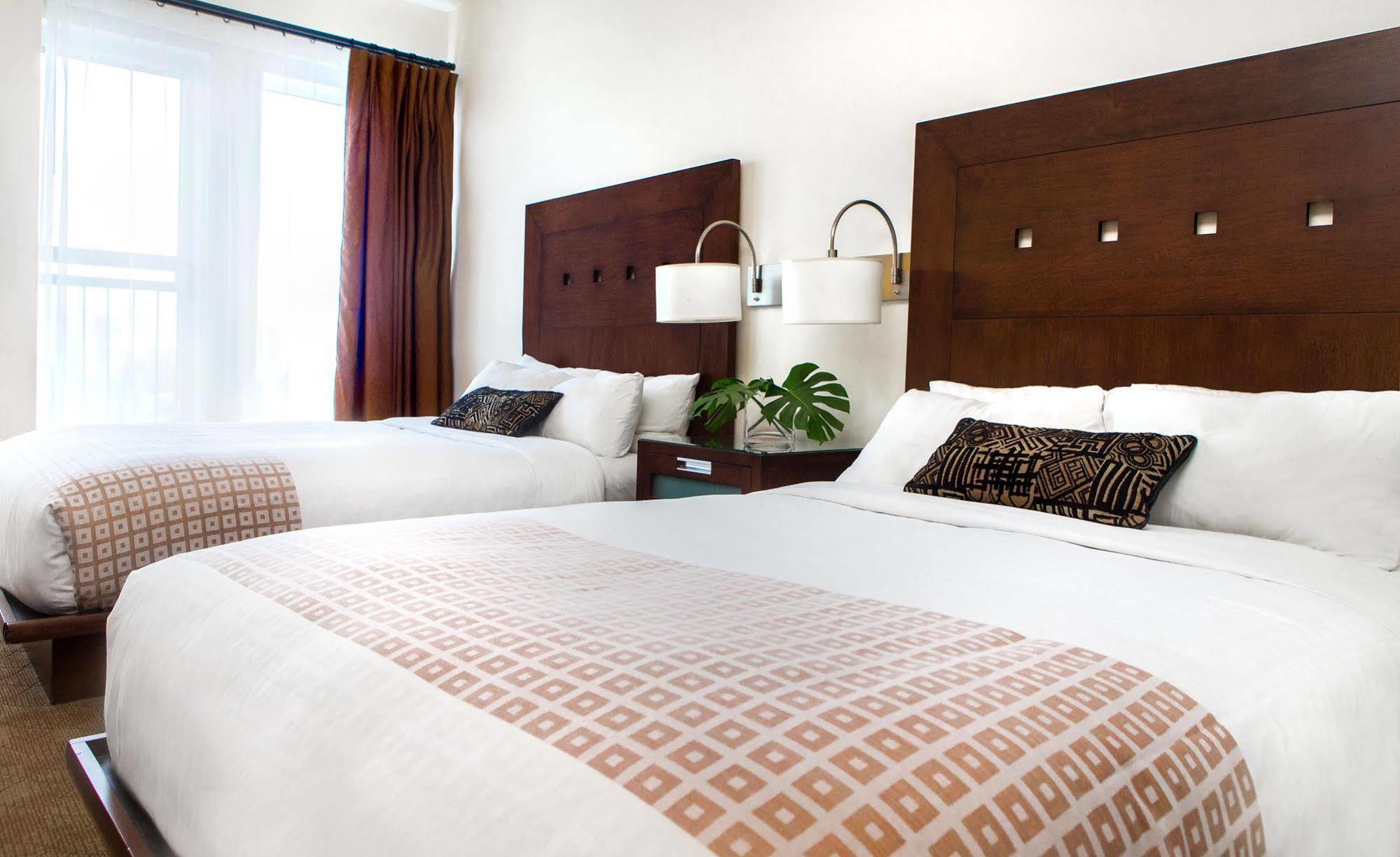 Hotel Metterra On Whyte 4*