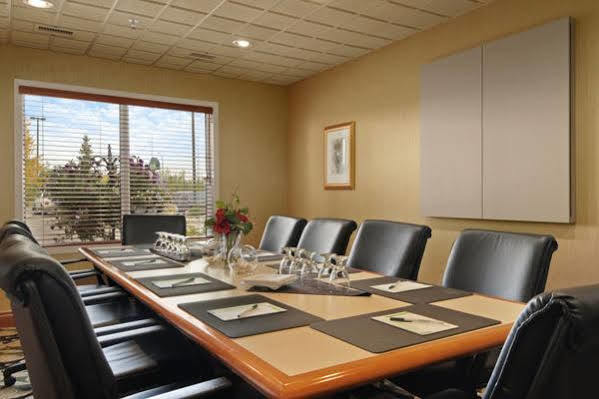 Wingate By Wyndham - West