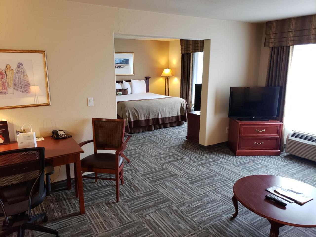 Hotel Wingate By Wyndham - West Edmonton