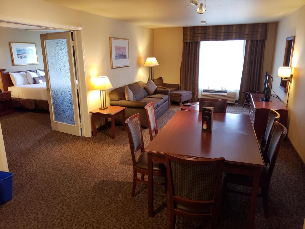 Wingate By Wyndham - West Edmonton