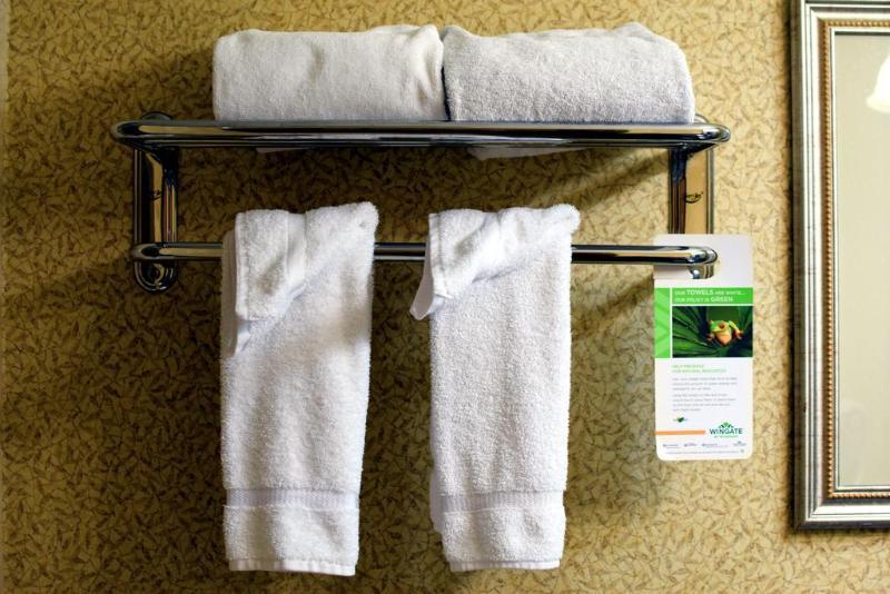 Wingate By Wyndham - West Hotel 3*