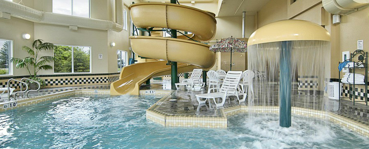 Wingate By Wyndham - West Hotel
