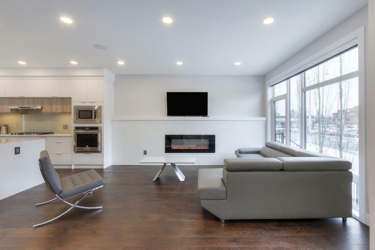 New Luxury Townhome *