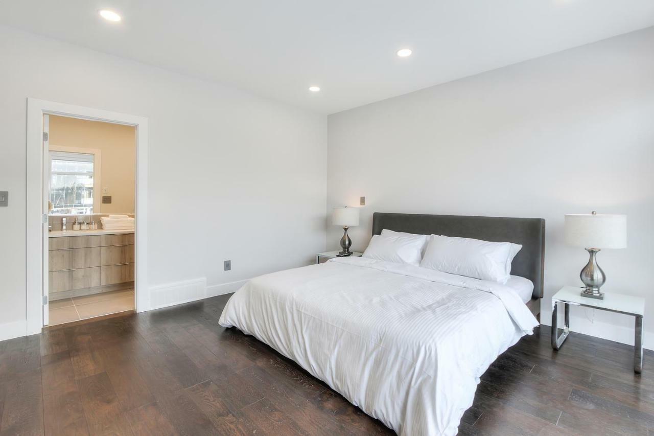 New Luxury Townhome *