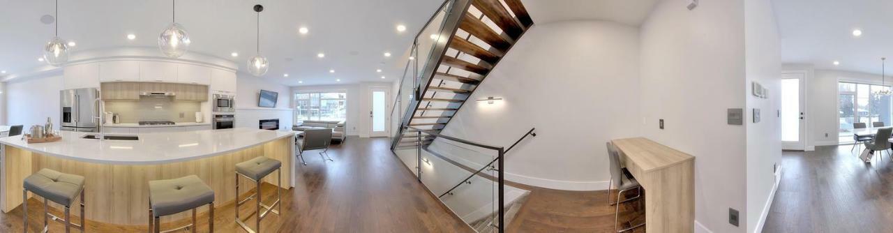 Holiday home New Luxury Townhome *