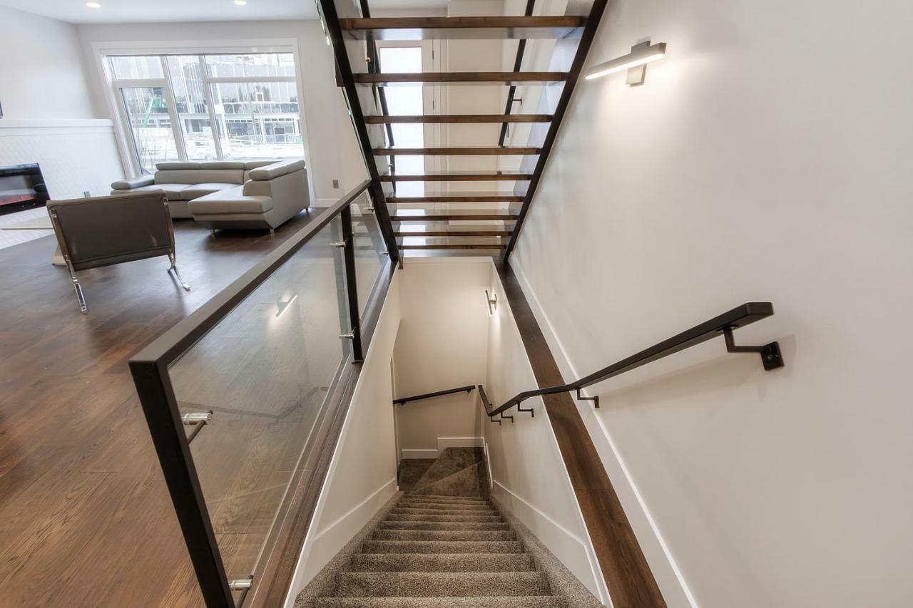 New Luxury Townhome Holiday home
