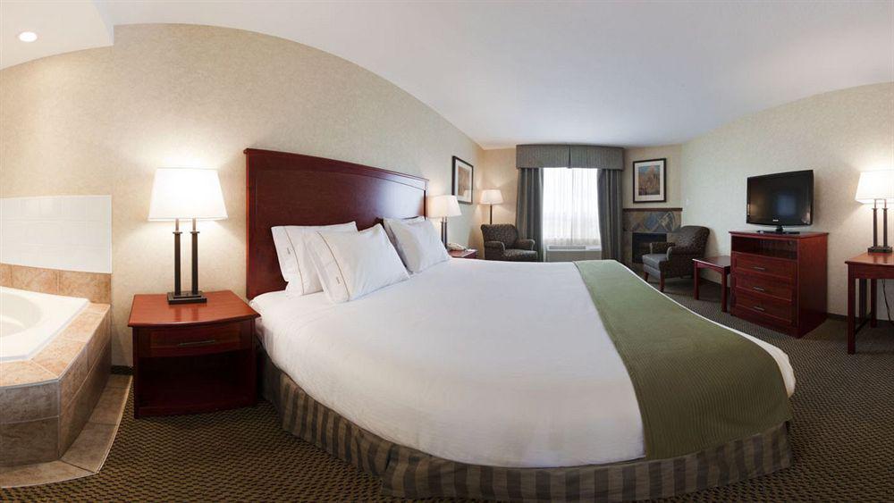 Express North By Ihg Hotel 3*